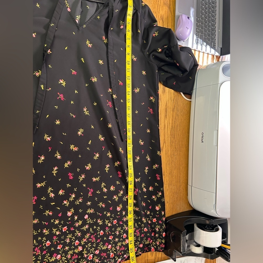 Floral Black Dress - Picture 6 of 6